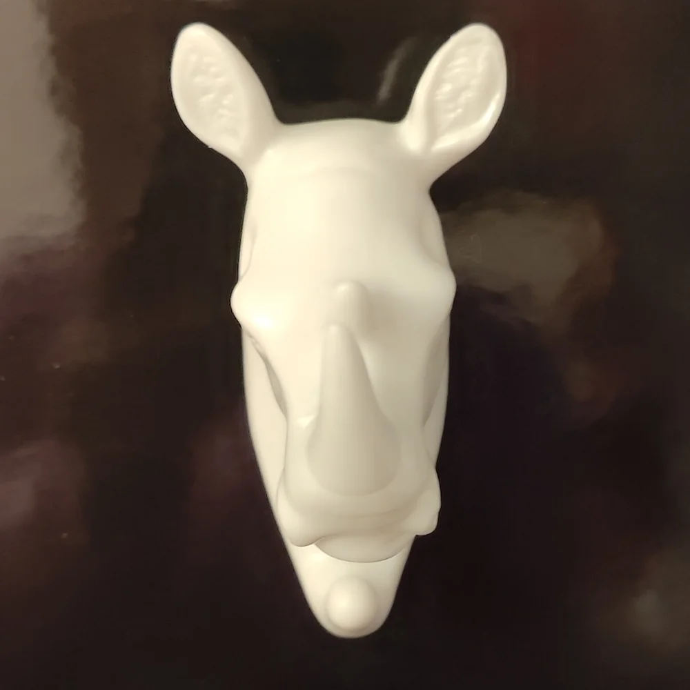 Decorative Glossy White Rhino Head PVC Wall Hook